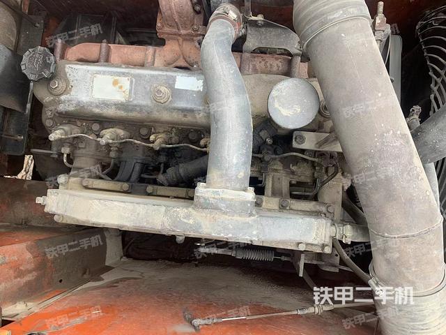 發(fā)動機整體俯視(整機外觀) 發(fā)動機整體俯視(整機外觀)