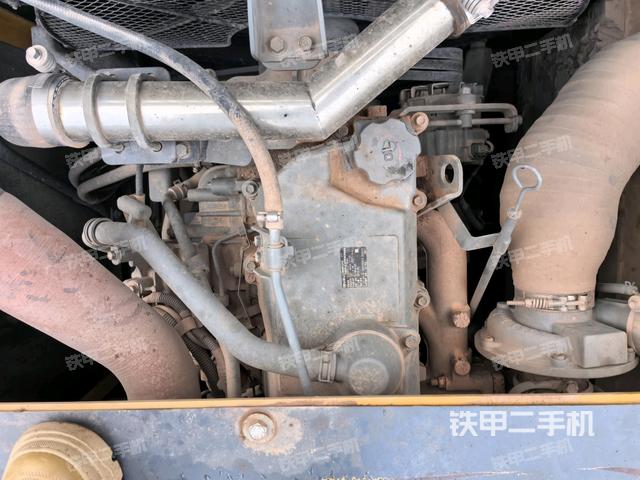 氣門室蓋螺絲特寫（上車部件）