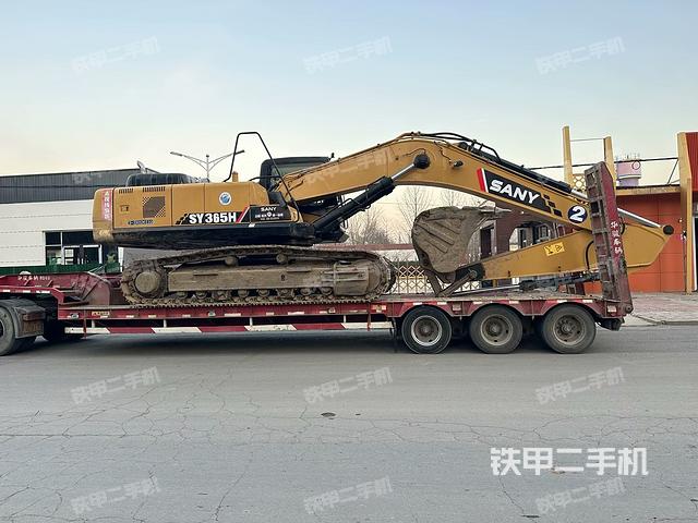 整機(jī)右后45°(整機(jī)外觀) 整機(jī)右后45°(整機(jī)外觀)