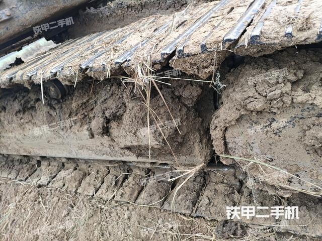 單側(cè)履帶整體（整機(jī)外觀）