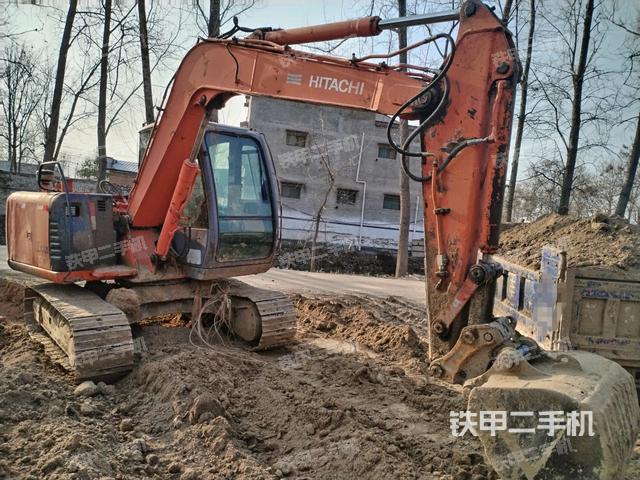 右前45(整機(jī)外觀) 右前45(整機(jī)外觀)