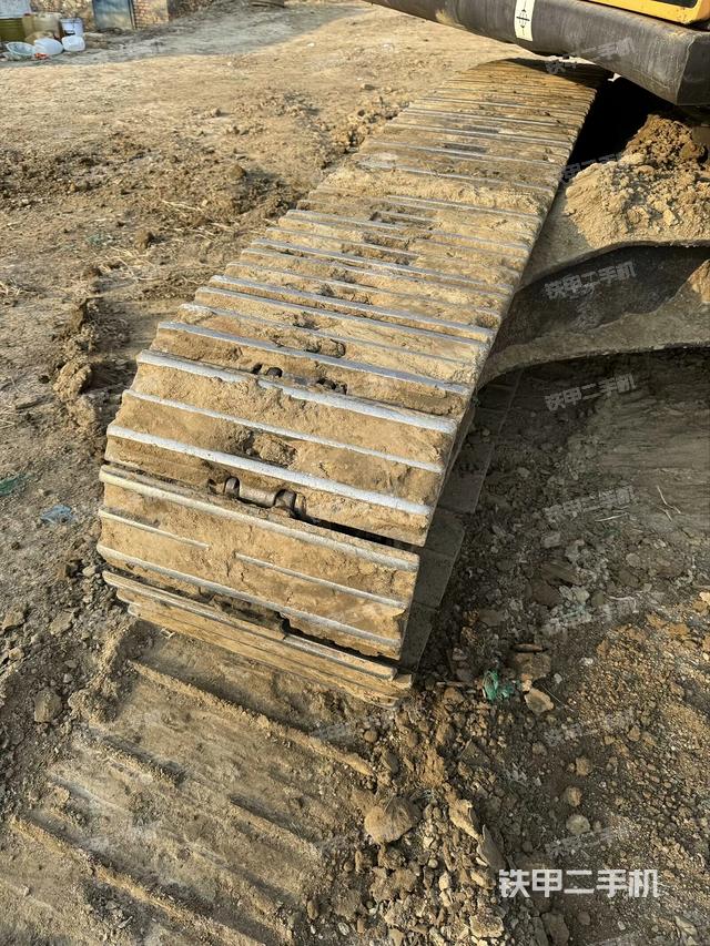 單側(cè)履帶整體（整機外觀）