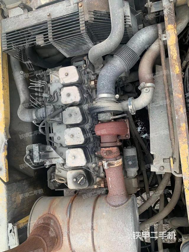 發(fā)動機整體俯視（整機外觀）