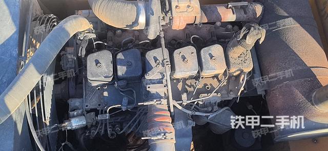 發(fā)動機(jī)整體俯視（整機(jī)外觀）