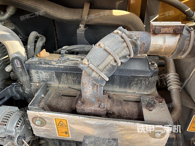 發(fā)動(dòng)機(jī)整體俯視(整機(jī)外觀) 發(fā)動(dòng)機(jī)整體俯視(整機(jī)外觀)