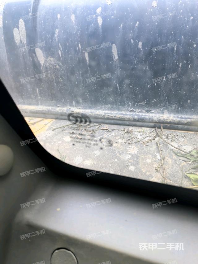 后窗玻璃角標(biāo)（駕駛室部分）