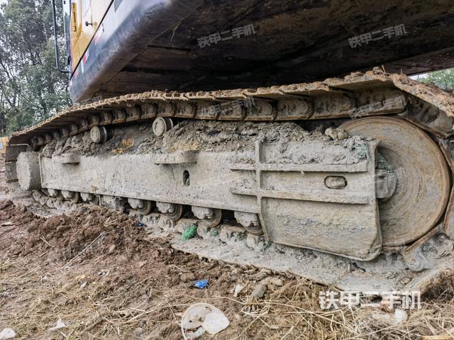 左側履帶整體?（行走機構）