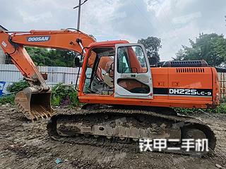 斗川DC225LC-9挖掘機(jī)