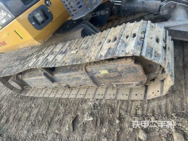 單側(cè)履帶整體（整機外觀）