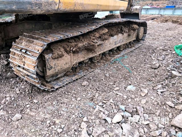 右側(cè)履帶整體（行走機構(gòu)）