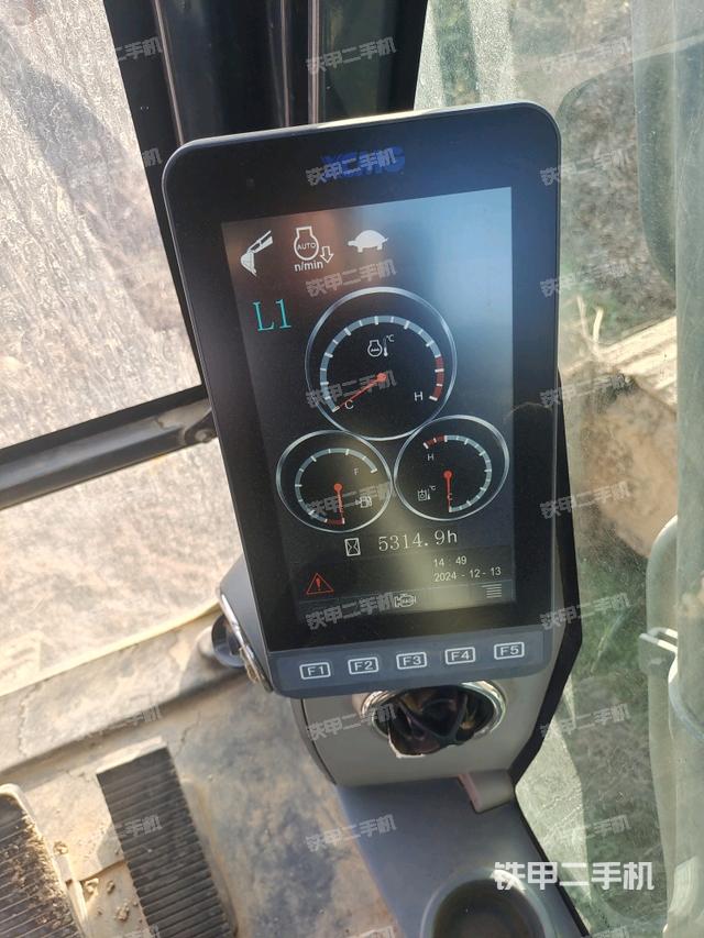 座椅后部（駕駛室部分）