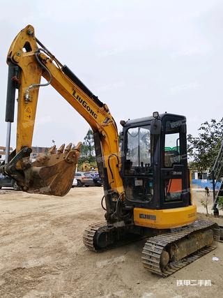 柳工CLG9035E挖掘機(jī)