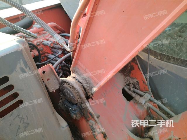 大臂根部?斜(工作和回轉(zhuǎn)裝置) 大臂根部?斜(工作和回轉(zhuǎn)裝置)