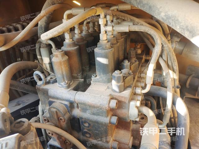 發(fā)動機(jī)室（上車部件）