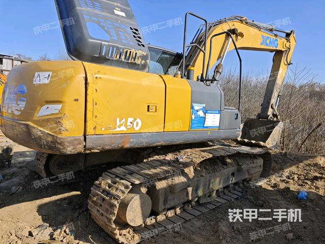 整機(jī)右后45°(整機(jī)外觀) 整機(jī)右后45°(整機(jī)外觀)
