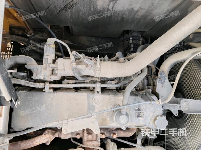 氣門室蓋螺絲特寫（上車部件）