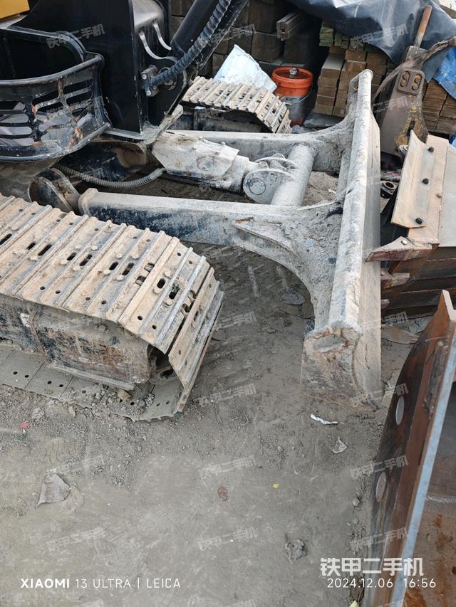 小臂整體右前（工作和回轉(zhuǎn)裝置）