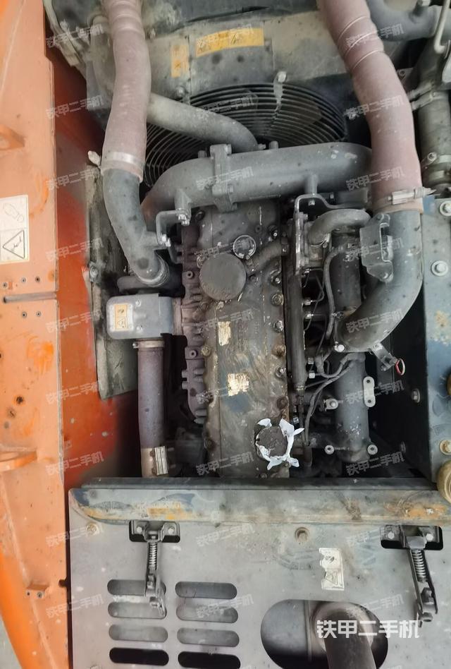 發(fā)動機室(上車部件) 發(fā)動機室(上車部件)