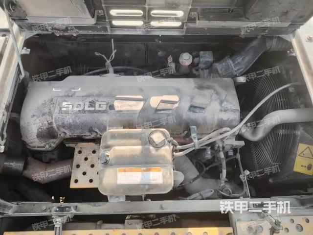 發(fā)動機整體俯視（整機外觀）