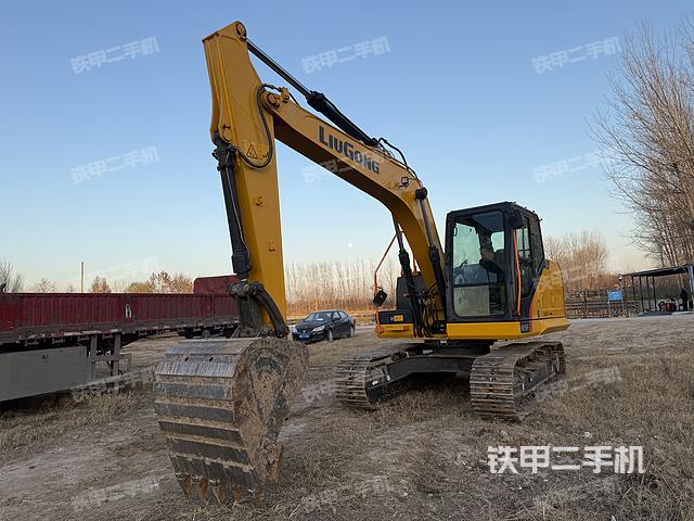 柳工CLG915EHD挖掘机