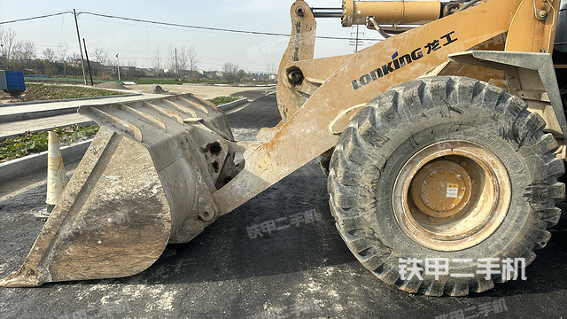 工作裝置整體(整機外觀及大件) 工作裝置整體(整機外觀及大件)