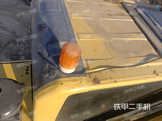 駕駛室頂部（整機(jī)外觀）