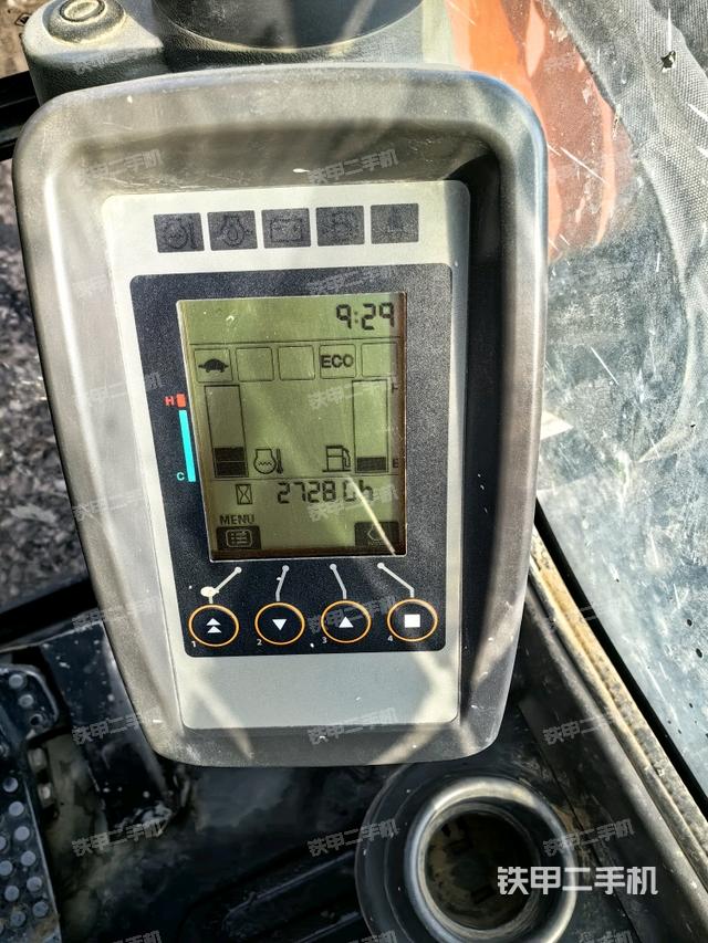 小時表(駕駛室部分) 小時表(駕駛室部分)