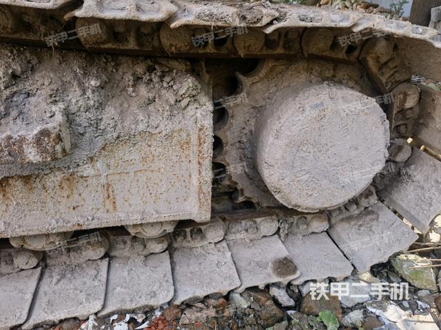 左驅(qū)動輪(行走機構(gòu)) 左驅(qū)動輪(行走機構(gòu))
