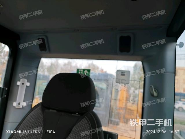 座椅左側(cè)控制臺(tái)/音響/含左手柄（駕駛室部分）