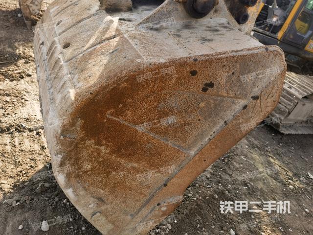 鏟斗45度(工作和回轉(zhuǎn)裝置) 鏟斗45度(工作和回轉(zhuǎn)裝置)