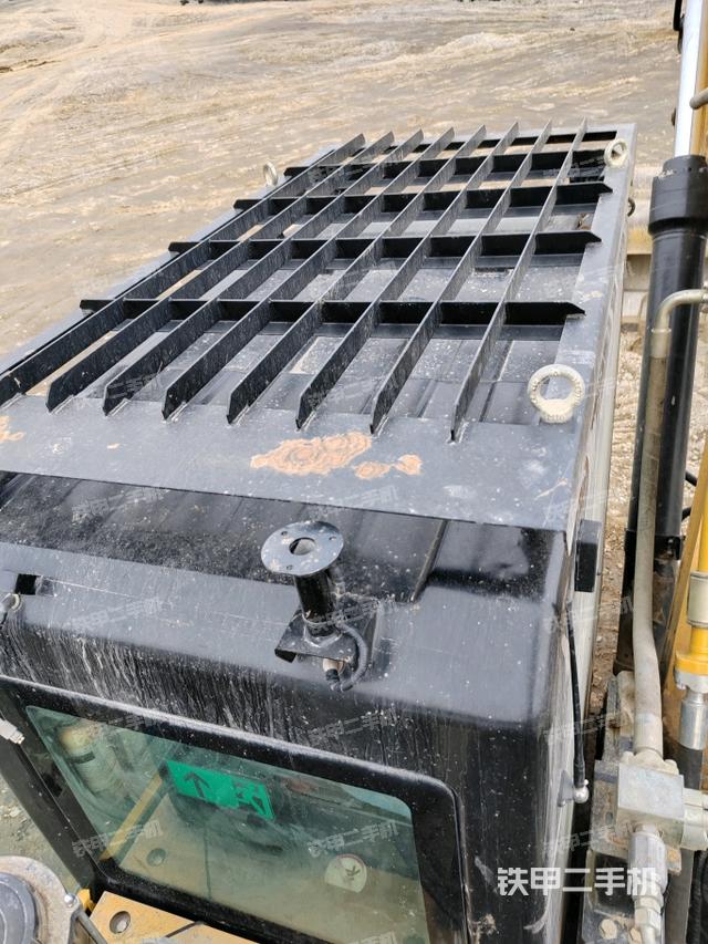 駕駛室頂部俯視（上車部件）