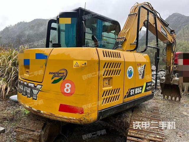 整機(jī)右后45°(整機(jī)外觀) 整機(jī)右后45°(整機(jī)外觀)