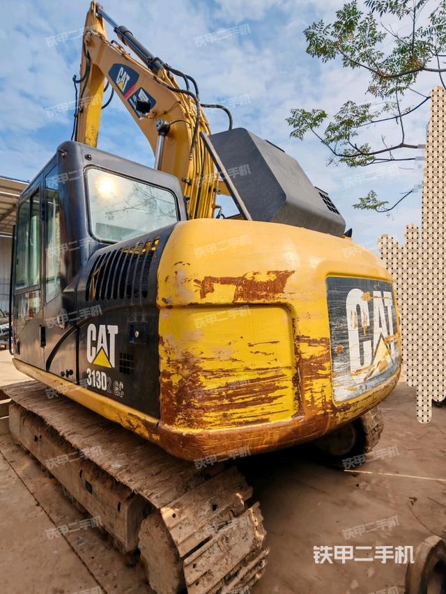 整機(jī)右后45°(整機(jī)外觀) 整機(jī)右后45°(整機(jī)外觀)