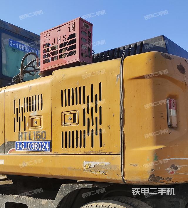 散熱器正面(大件艙室) 散熱器正面(大件艙室)