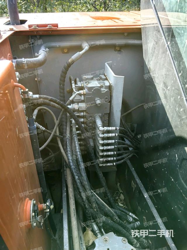 分配閥(上車部件) 分配閥(上車部件)