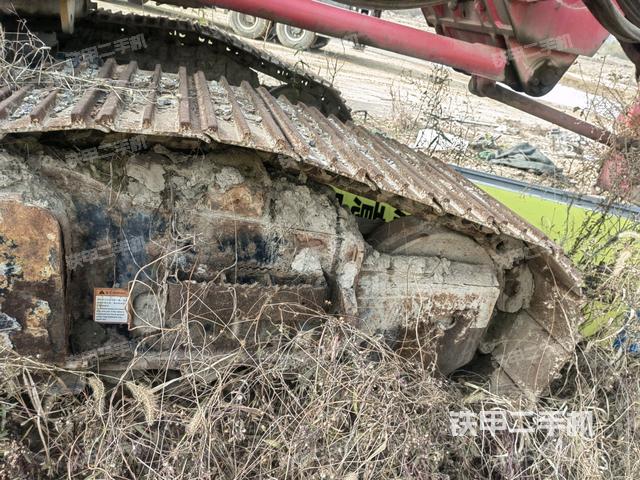 右驅動輪/右后輪(行走機構) 右驅動輪/右后輪(行走機構)