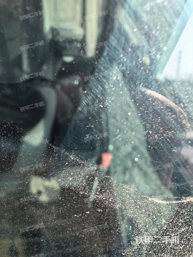 顯示屏?(駕駛室部分) 顯示屏?(駕駛室部分)