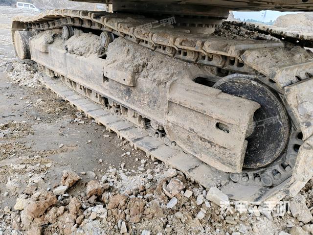 左驅(qū)動輪（行走機構）