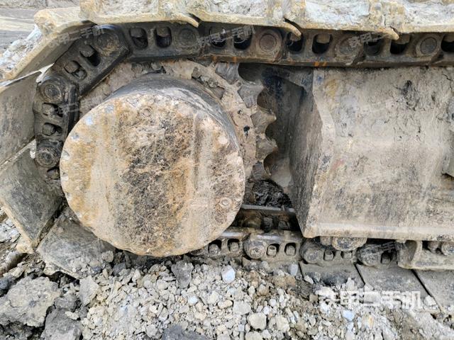 右側履帶整體（行走機構）