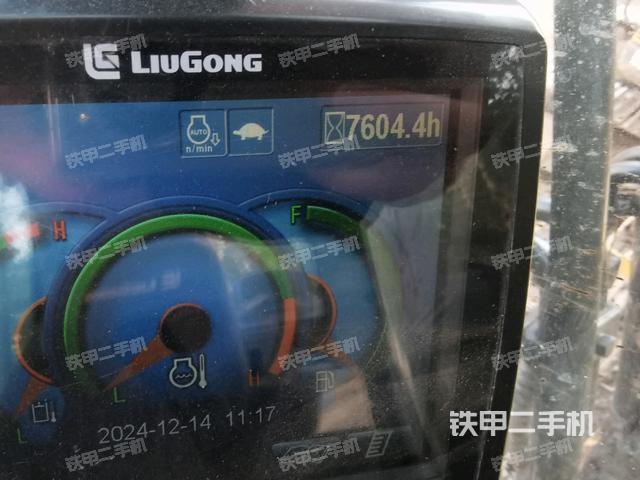 小時表(駕駛室部分) 小時表(駕駛室部分)