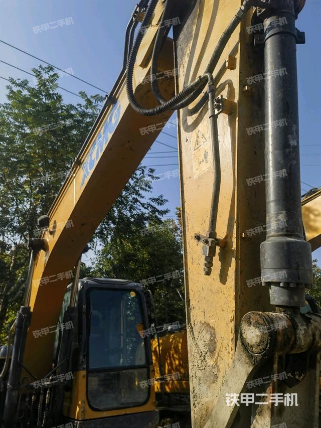 大臂油缸整體?豎拍（工作和回轉(zhuǎn)裝置）