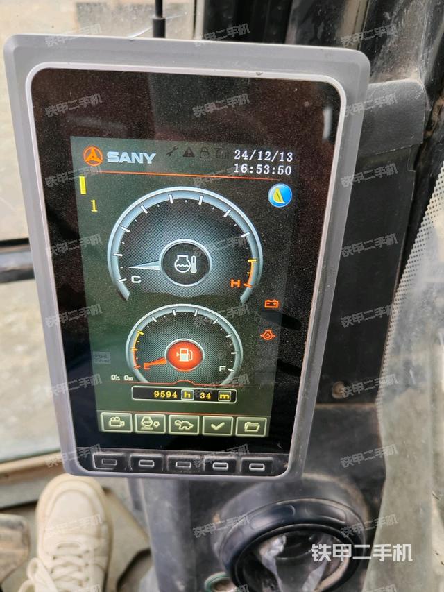 顯示屏?（駕駛室部分）