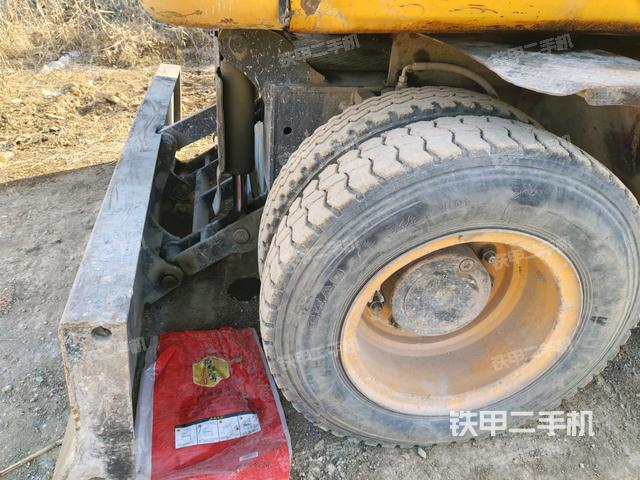 左驅(qū)動輪(行走機(jī)構(gòu)) 左驅(qū)動輪(行走機(jī)構(gòu))