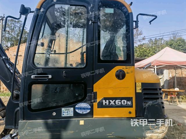 ?駕駛室正側(cè)(駕駛室部分) ?駕駛室正側(cè)(駕駛室部分)