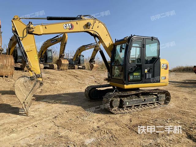 駕駛室整體（整機(jī)外觀）