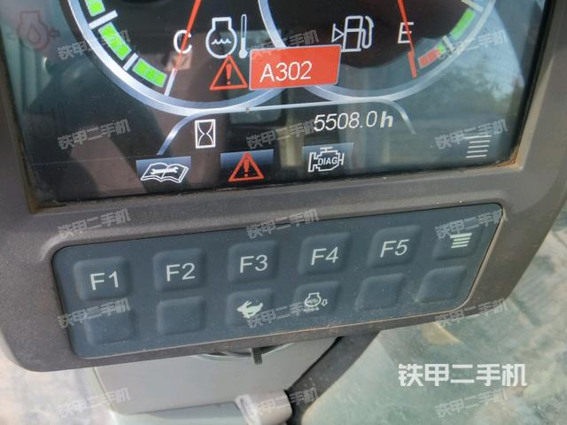 小時(shí)表(駕駛室部分) 小時(shí)表(駕駛室部分)