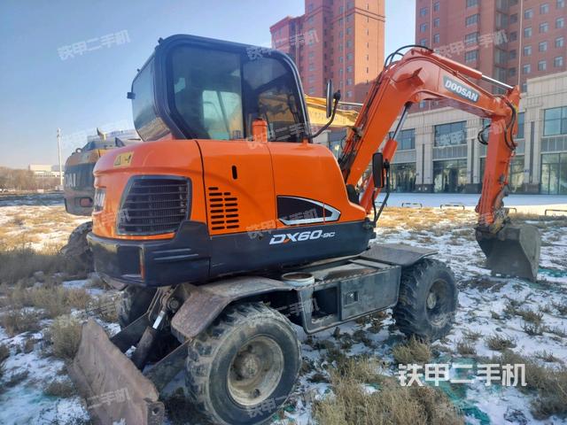 整機(jī)右后45°（整機(jī)外觀）