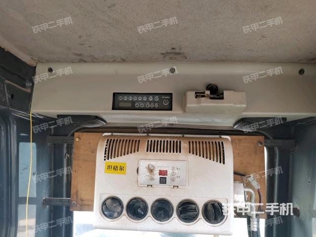 座椅后部（駕駛室部分）