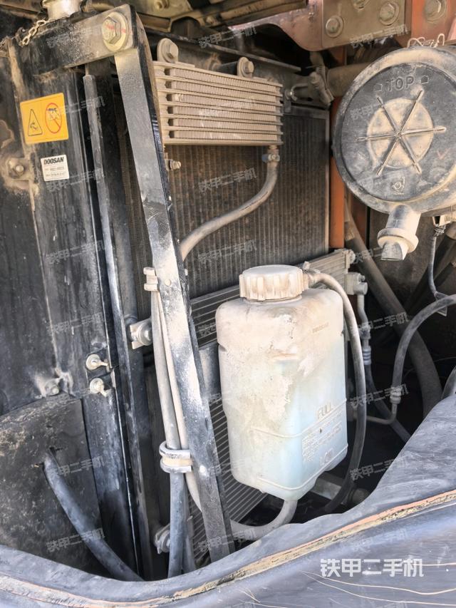 散熱器室(大件艙室) 散熱器室(大件艙室)