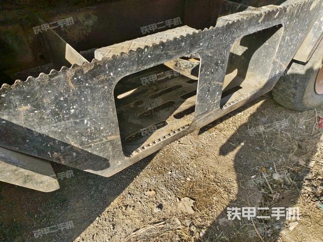 左托鏈輪和鏈筋(行走機(jī)構(gòu)) 左托鏈輪和鏈筋(行走機(jī)構(gòu))